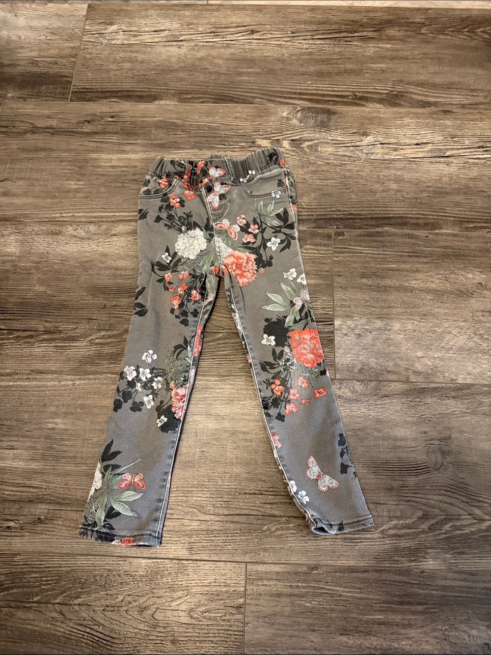 GAP Girls Gray Floral Pull-On Jeans with Coral Accents